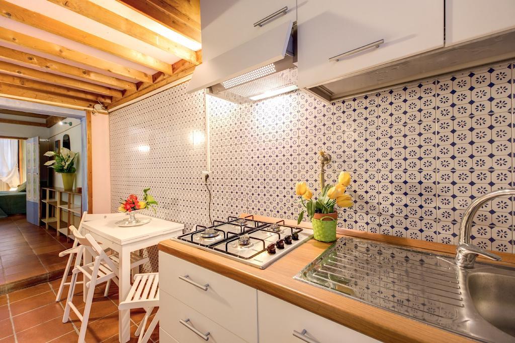 Appartamento Casa Savelli Roma Camera foto