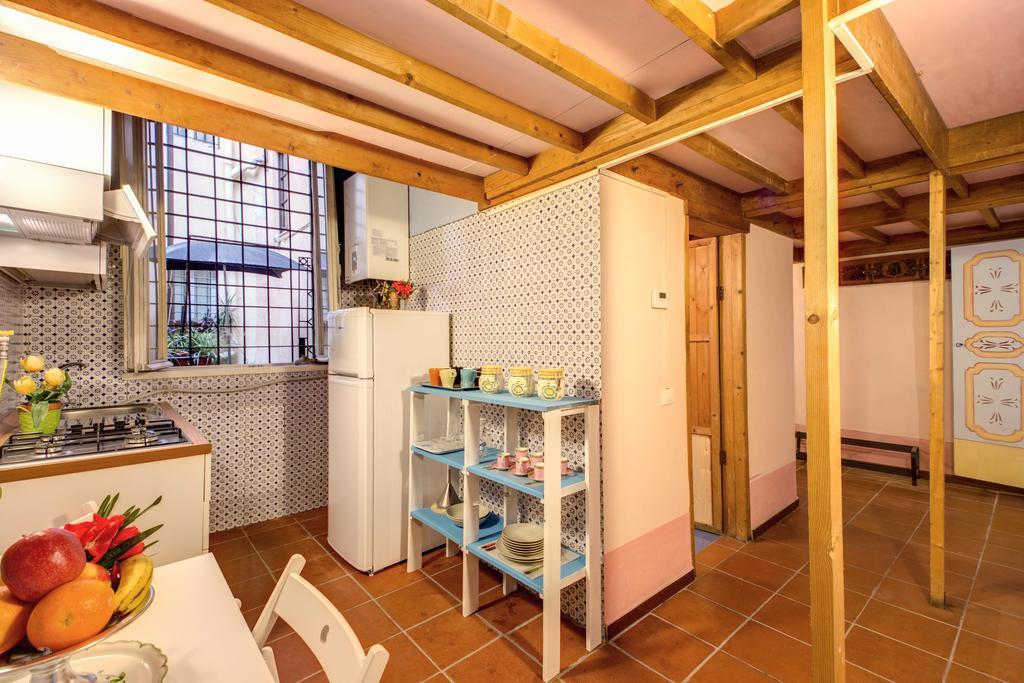Appartamento Casa Savelli Roma Esterno foto