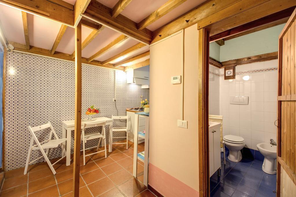 Appartamento Casa Savelli Roma Esterno foto